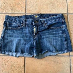 Lucky Brand Riley short 8/29